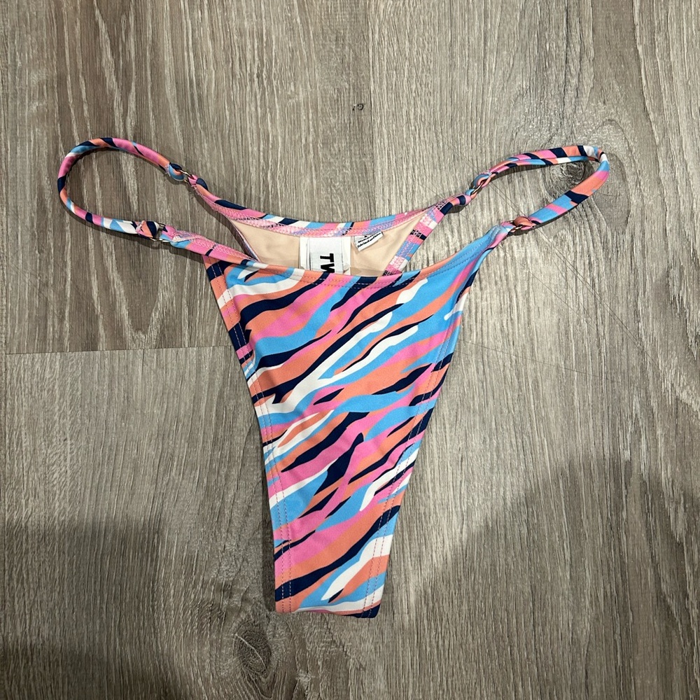 Twiin Medium Bikini Bottom